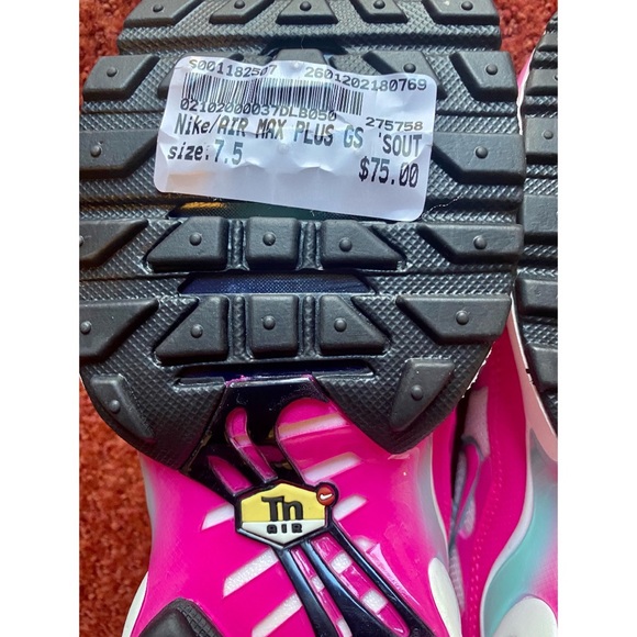 Nike Air Max sneakers size 7.5 NWOB - Picture 3 of 4